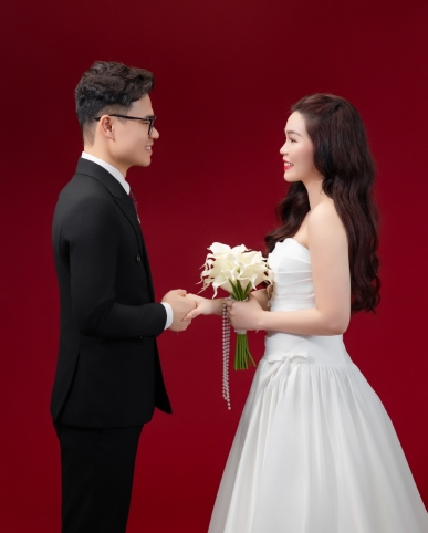 PRE - WEDDING STUDIO