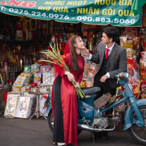 LAN KHÁNH - TIẾN LỘC 