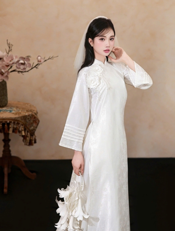 ÁO DÀI CÔ DÂU  AD 79